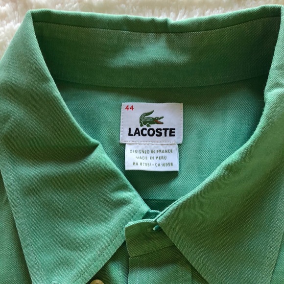 Lacoste Classic Fit Button Down Shirt - Picture 2 of 4